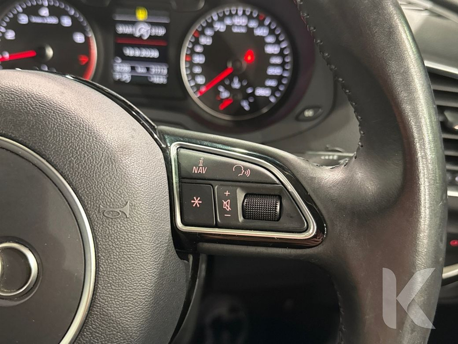 Audi Q3 1.4 TFSI SPORT AUTOMATIC - FACTORY ALLOYS - XENON HEADLIGHTS - REVERSE CAMERA - MULTI FUNCTION STEERING WHEEL - ELECTRIC WINDOWS — thumbnail 19