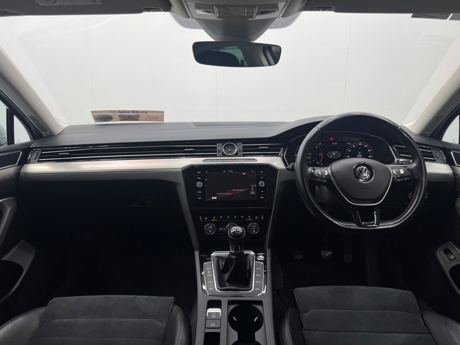2019 Volkswagen Passat 2L Diesel For Sale Images