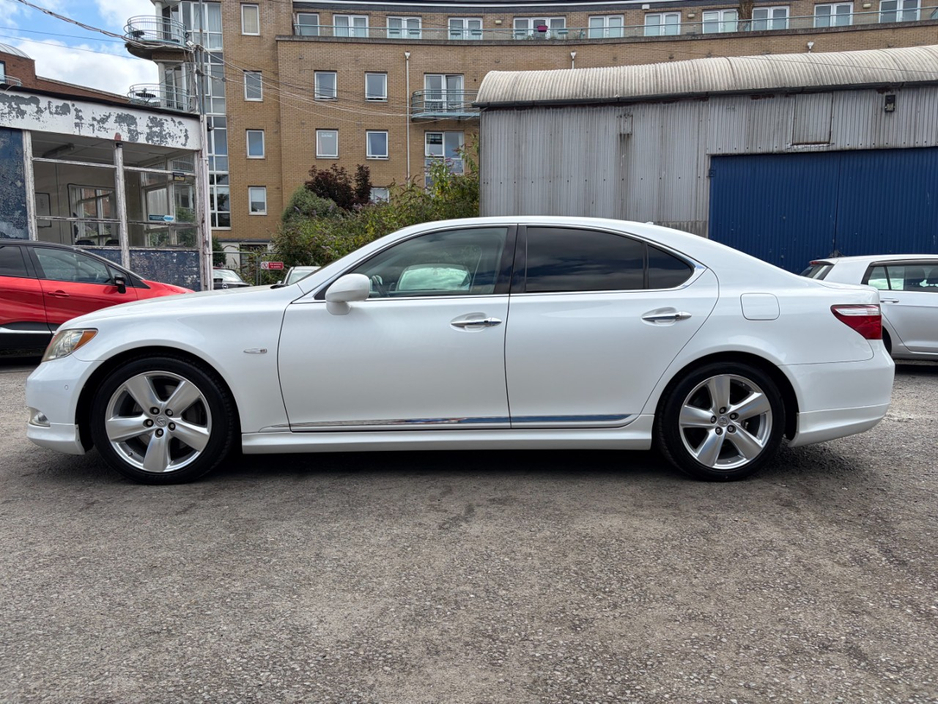 2008 Lexus LS 460 4.7L Petrol For Sale Images