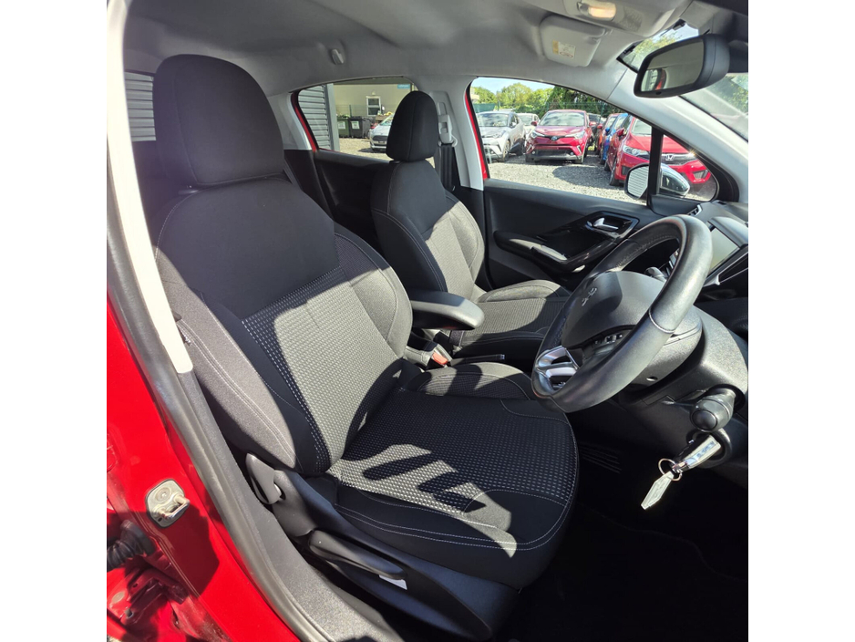 Peugeot 208 1.2 PureTech 68bhp Access 5 dr — thumbnail 24