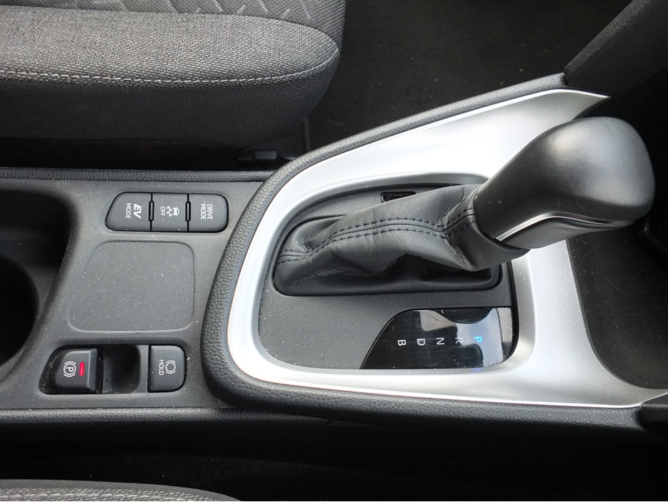 2023 Toyota Yaris Cross 1.5L Petrol Hybrid For Sale Images