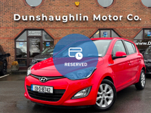 Hyundai i20 1.2 PREMIUM 5DR *LOW KMS*