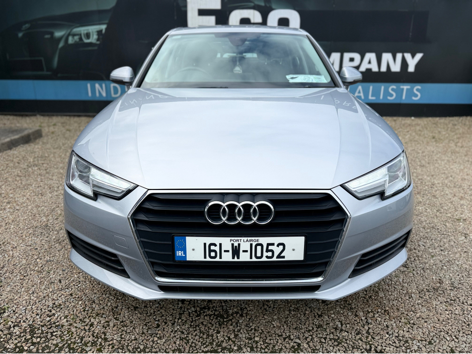 Audi A4 1.4 TFSI 150 ULTRA - 4 DOOR - SUPER LOW KMS ! — thumbnail 2