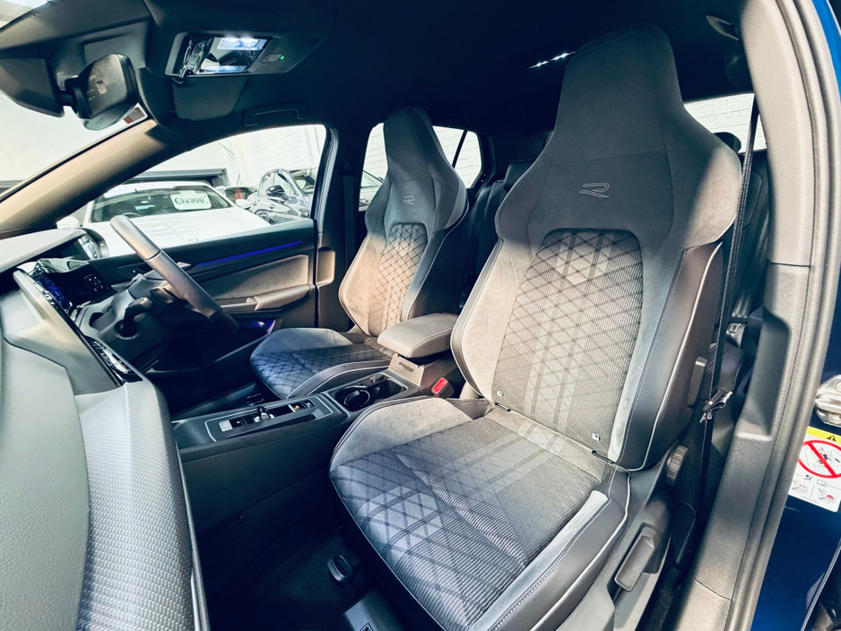 2022 Volkswagen Golf 1.5L Petrol For Sale Images