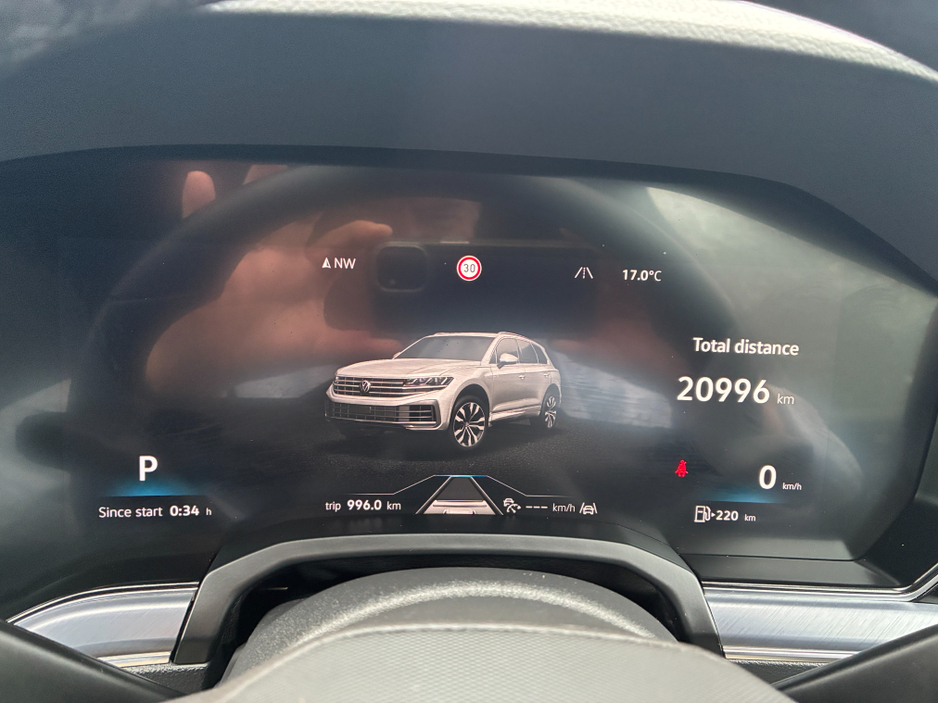 2025 Volkswagen Touareg 3L Diesel For Sale Images