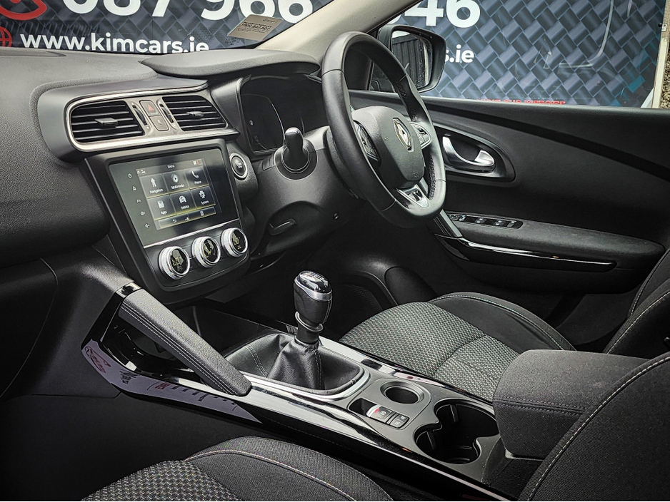 2022 Renault Kadjar 1.3L Petrol For Sale Images