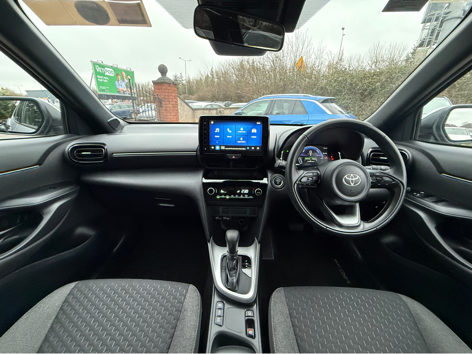 2025 Toyota Yaris Cross 1.5L Petrol Hybrid For Sale Images