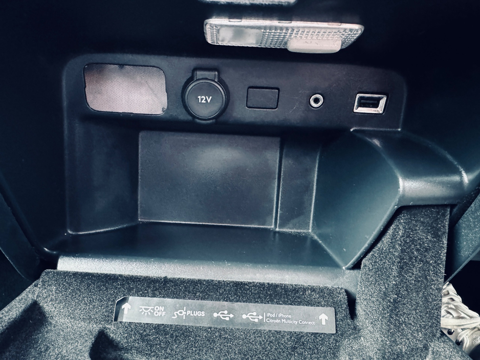 2014 Citroen Grand C4 Picasso 1.6L Diesel For Sale Images