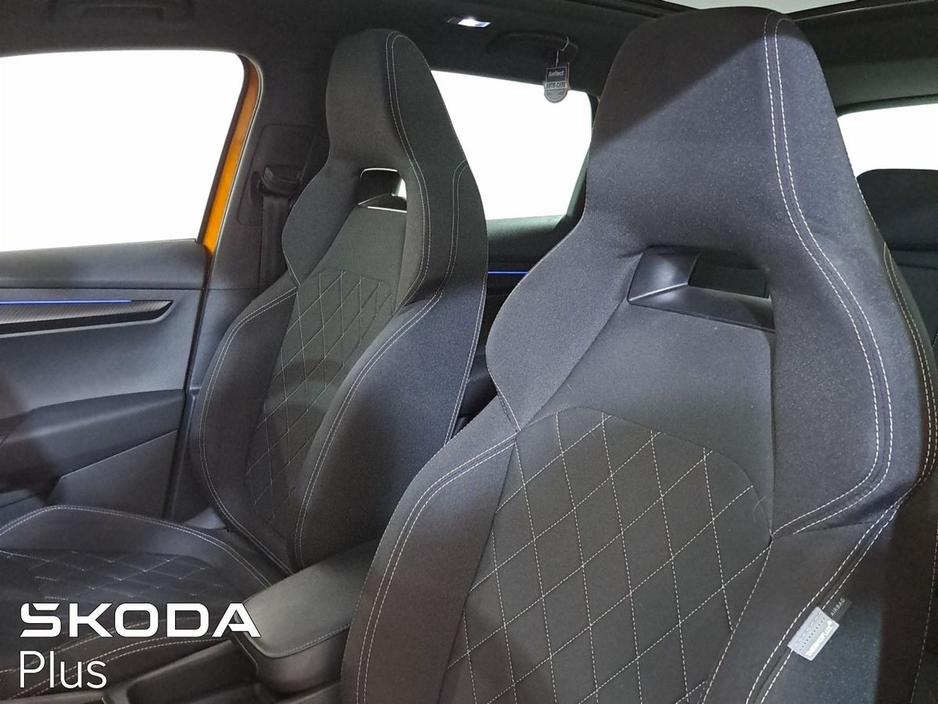 Skoda Karoq 2.0TDI 115HP Sportline — thumbnail 25
