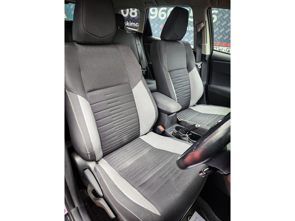 2018 Toyota Auris 1.8L Petrol Hybrid For Sale Images