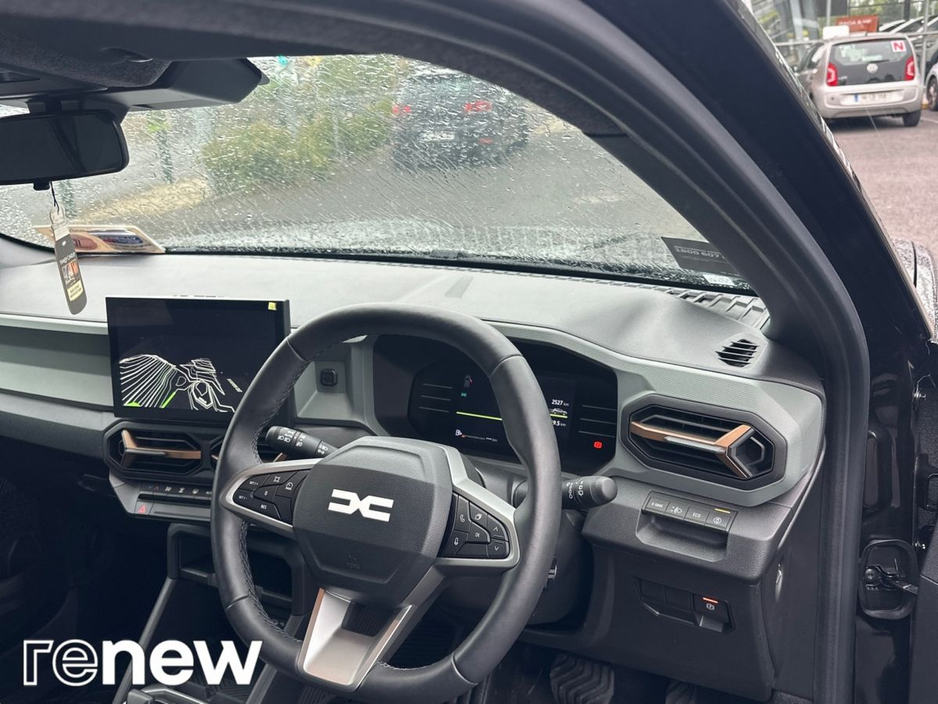 2026 Dacia Duster 1.6L Petrol Hybrid For Sale Images