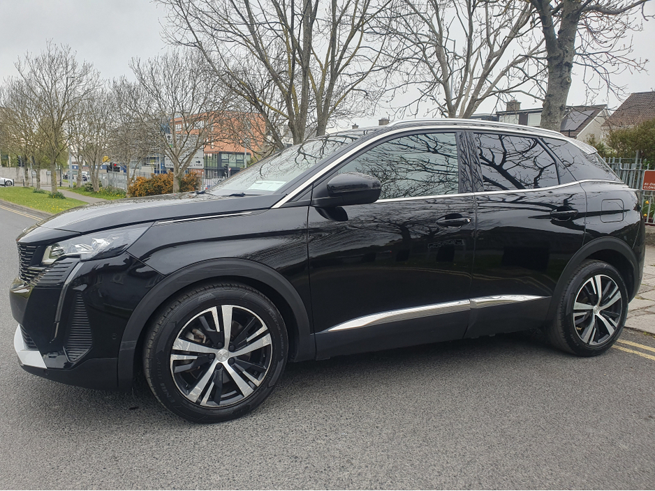 2022 Peugeot 3008 1.6L Petrol Plug-in Hybrid For Sale Images