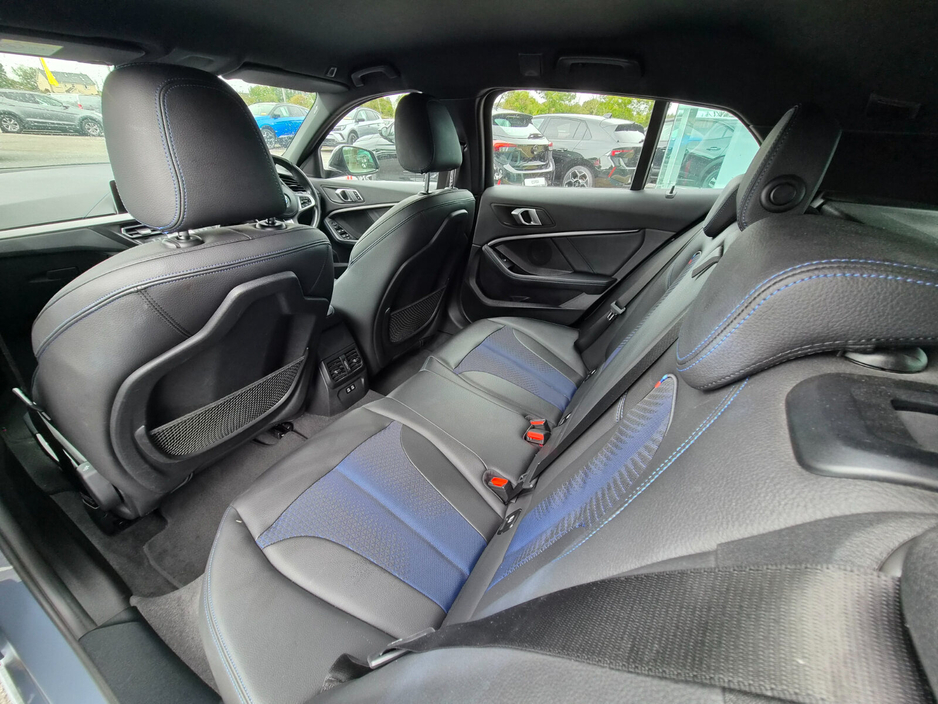 BMW 1 Series — thumbnail 10