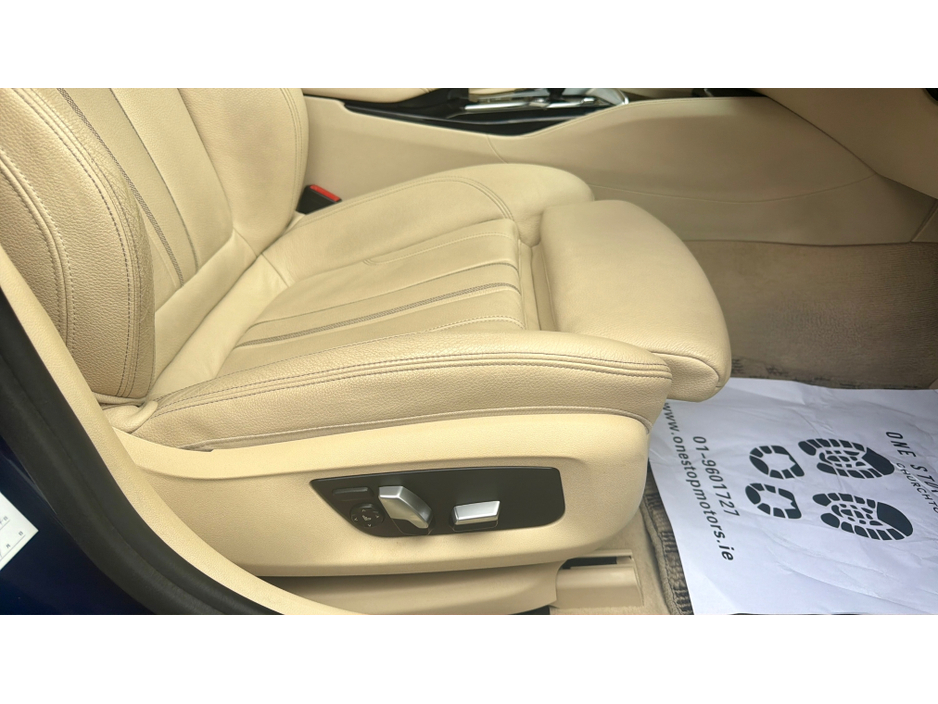 BMW 5 Series xDrive-523d G31 MSPORT PRO TOURING 71,000KMS - HUGE SPEC — thumbnail 9