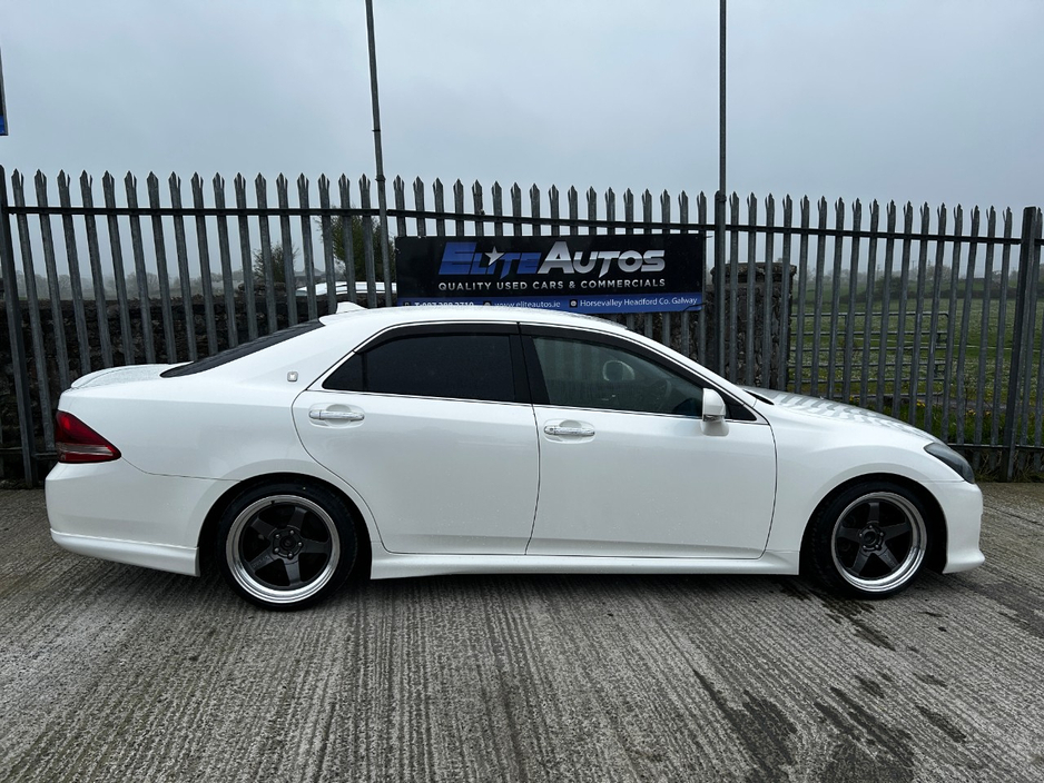 2009 Toyota Crown 3.5L Petrol For Sale Images