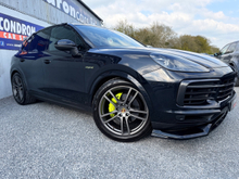 2020 Porsche Cayenne 3L Petrol Plug-in Hybrid For Sale Images