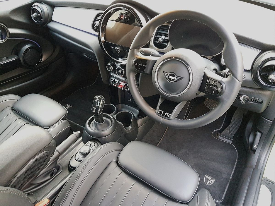 2023 MINI Hatch 1.5L Petrol For Sale Images