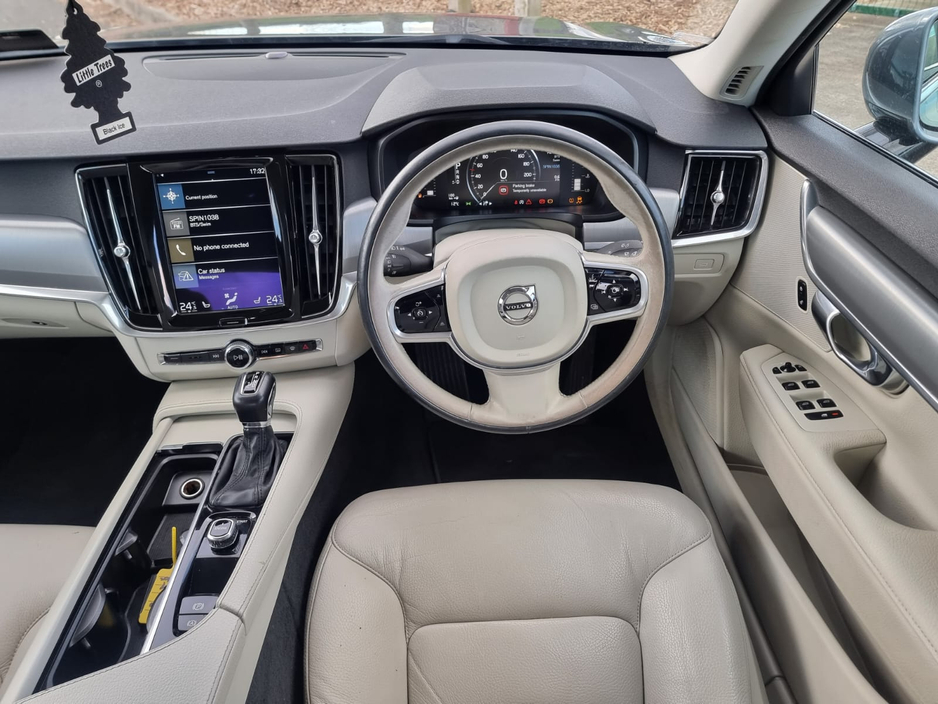 2017 Volvo S90 2L Diesel For Sale Images