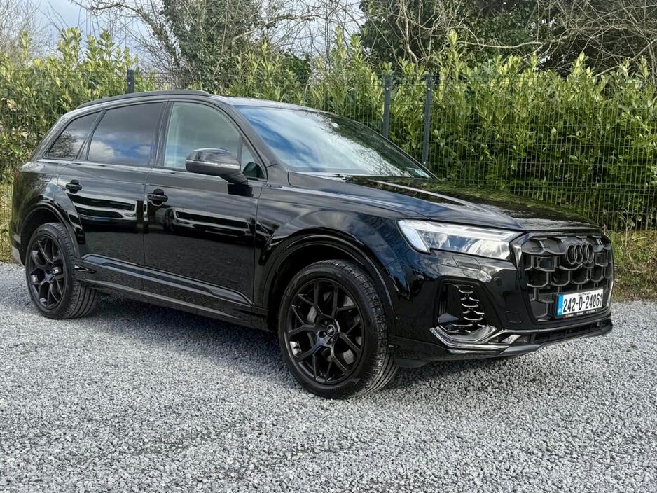 2024 Audi Q7 3L Petrol Plug-in Hybrid For Sale Images