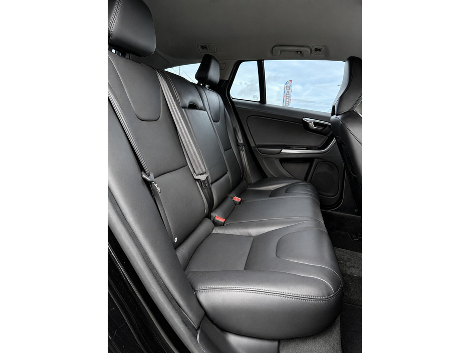 2016 Volvo V60 2L Diesel For Sale Images
