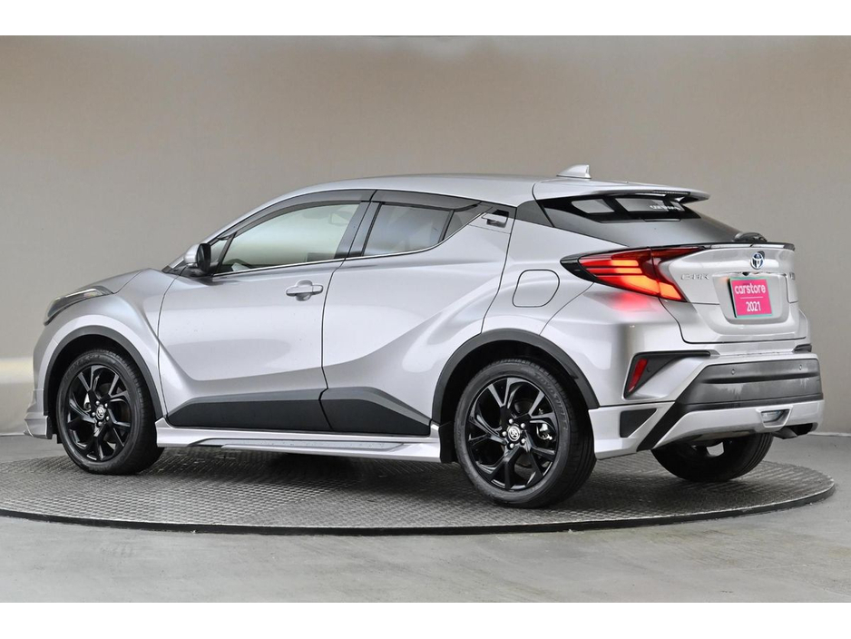 Toyota C-HR 1.8 HYBRID *MODELLISTA BODY KIT*REVERSE CAM*HALF LEATHER* — thumbnail 6