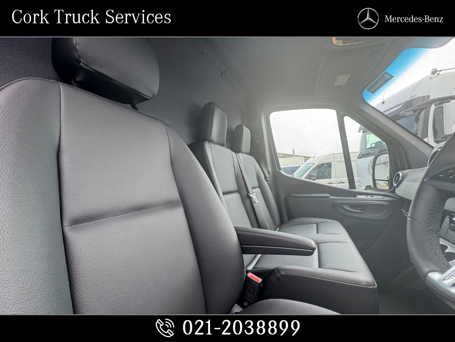 Used Mercedes-Benz Sprinter 319.36 Select 30 Premium Limited Edition  (2025)
