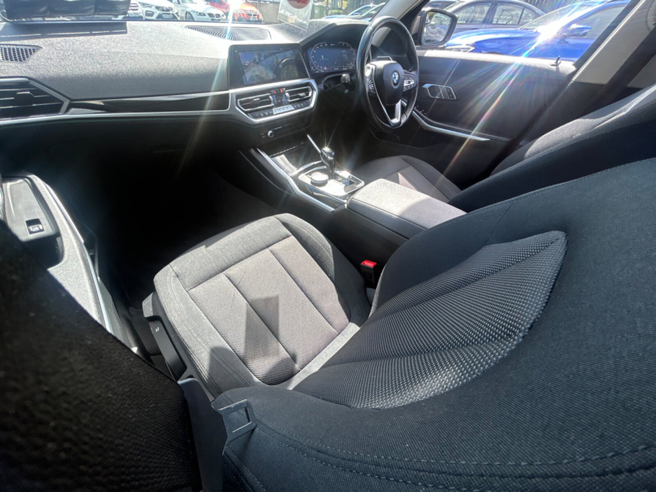 2021 BMW 3 Series 2L Petrol Plug-in Hybrid For Sale Images