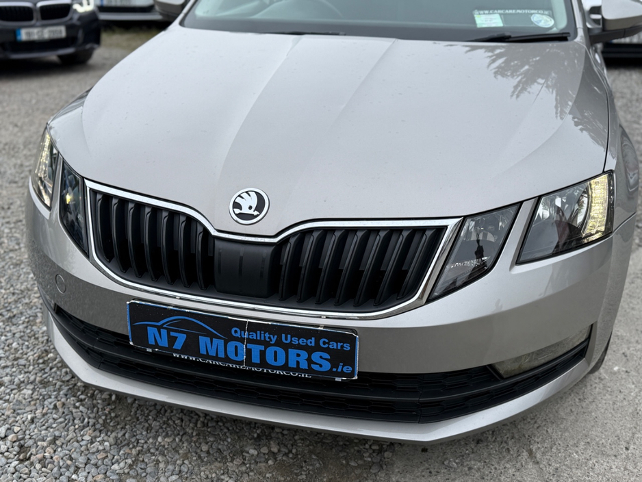 2017 Skoda Octavia 1.6L Diesel For Sale Images