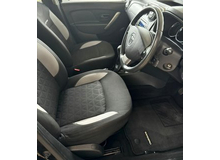 2015 Dacia Sandero Stepway 1.5L Diesel For Sale Images