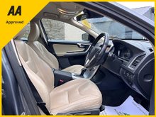 2017 Volvo XC60 2.4L Diesel For Sale Images