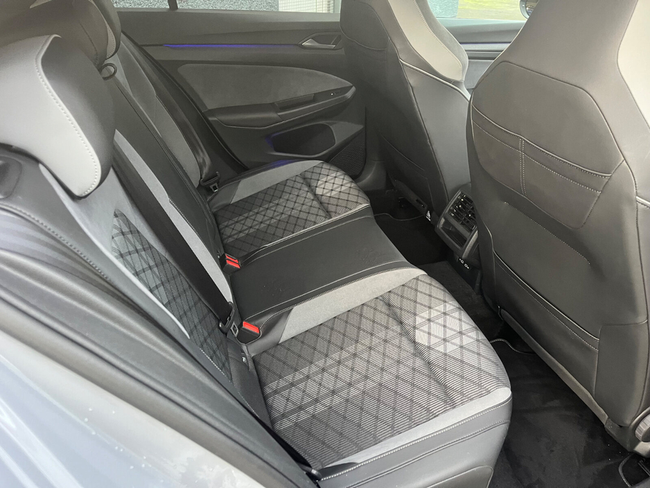 2024 Volkswagen Golf 2L Diesel For Sale Images