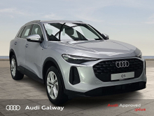 Audi Q5 €579 p/m - E-HYBRID SE QUATTRO A/T