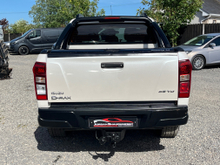 2015 Isuzu D-MAX 2.5L Diesel For Sale Images