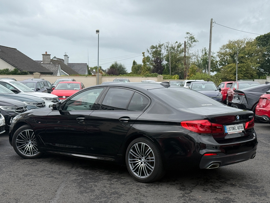 BMW 5 Series M-SPORT 523D 190BHP AUTOMATIC 2.0 DIESEL *VIRTUAL COCKPIT, REAR VIEW CAMERA, 19 " DIAMOND CUT ALLOYS, PARKING SENSORS FRONT & REAR, PADDLE SHIFT, MEMORY SEATS, LEATHER UPHOLSTERY,3 STAGE HEATED SEATS* — thumbnail 2