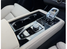 2025 Volvo XC90 2L Petrol Plug-in Hybrid For Sale Images