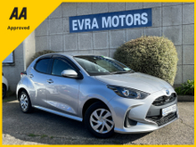 Toyota Yaris X HYBRID AUTOMATIC 1.5 PETROL //LOW MILES//