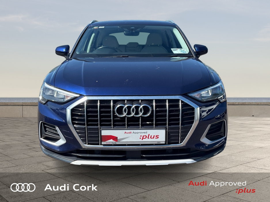 Audi Q3 2.0 35TDI 150BHP SE AUTOMATIC WITH COMFORT PACK, HIGH BEAM ASSIST & AMBIENT LIGHTING — thumbnail 2