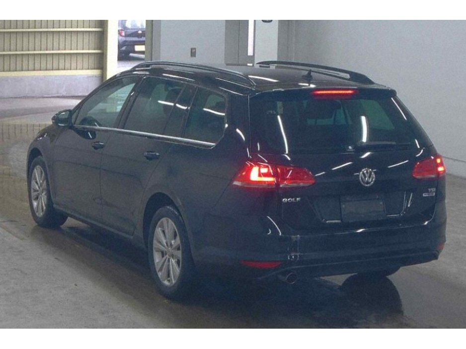 Volkswagen Golf 1.2 TSI Comfortline Bluemotion Estate Petrol Auto — thumbnail 3