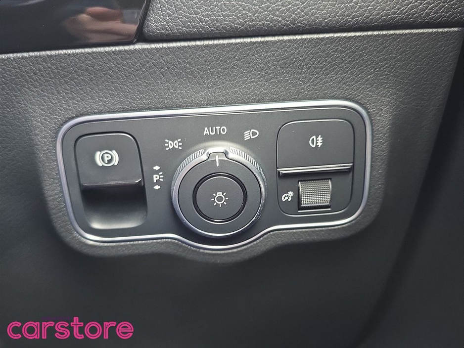 Mercedes-Benz GLA Class GLA AMG Line PHEV 250e A/T — thumbnail 27