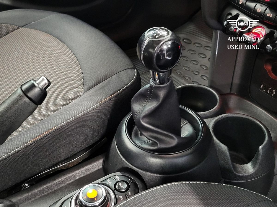 2018 MINI Hatch 1.5L Petrol For Sale Images