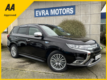 Mitsubishi Outlander G PREMIUM HYBRID...