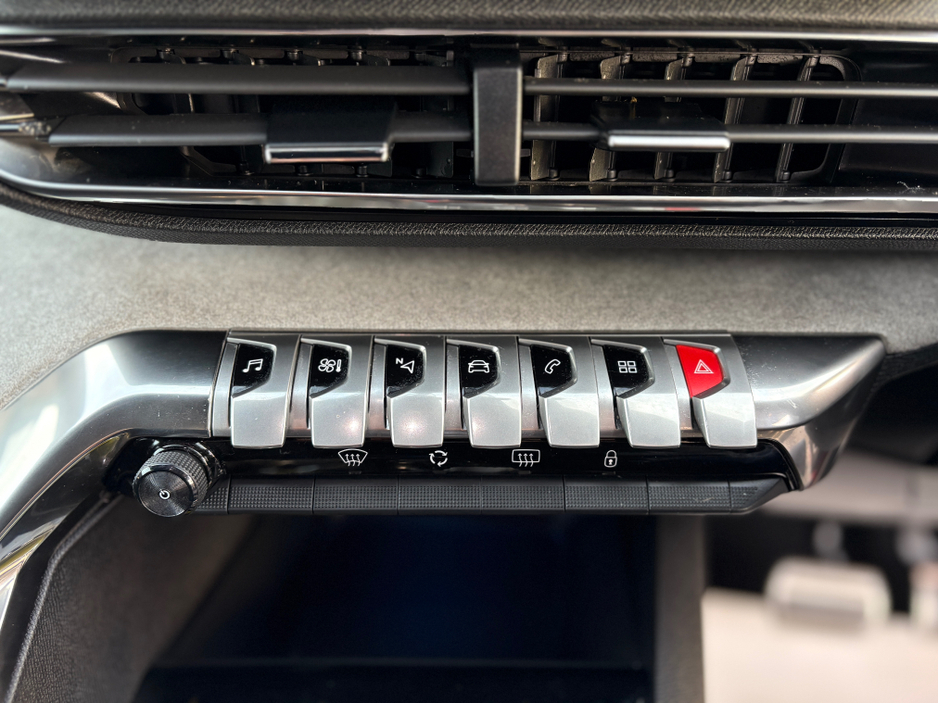 2022 Peugeot 3008 1.5L Diesel For Sale Images