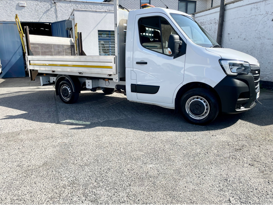 2022 Renault Master 2.3L Diesel For Sale Images