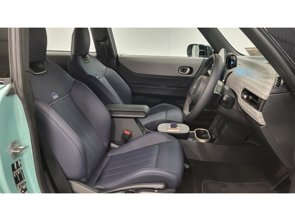 2025 MINI Cooper 1.5L Petrol For Sale Images