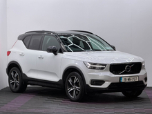Volvo XC40 D4 AWD AUTO 190 R-DESIGN