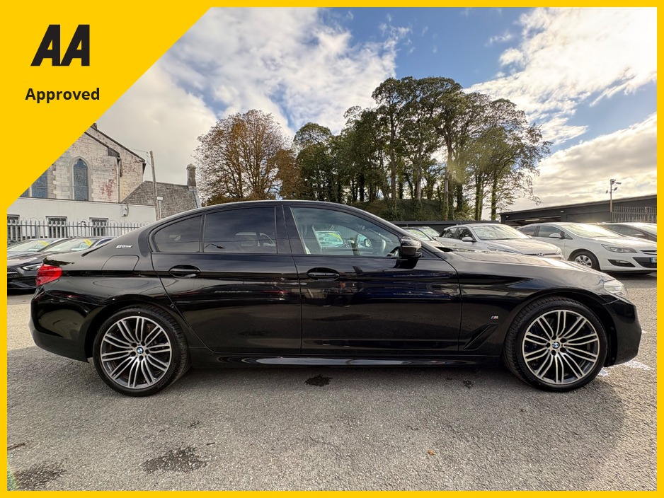 2019 BMW 5 Series 2L Petrol Plug-in Hybrid For Sale Images