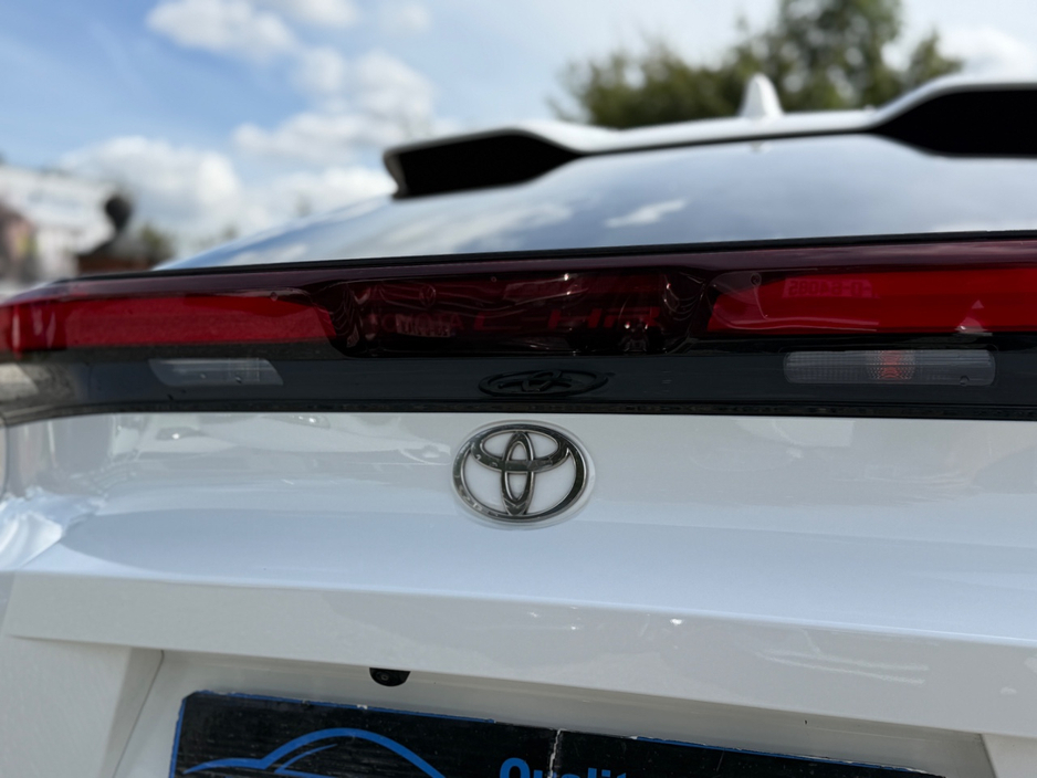 2025 Toyota C-HR 1.8L Petrol Hybrid For Sale Images