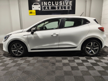 2022 Renault Clio 1L Petrol For Sale Images