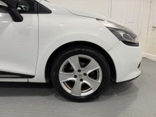 2015 Renault Clio 1.1L Petrol For Sale Images