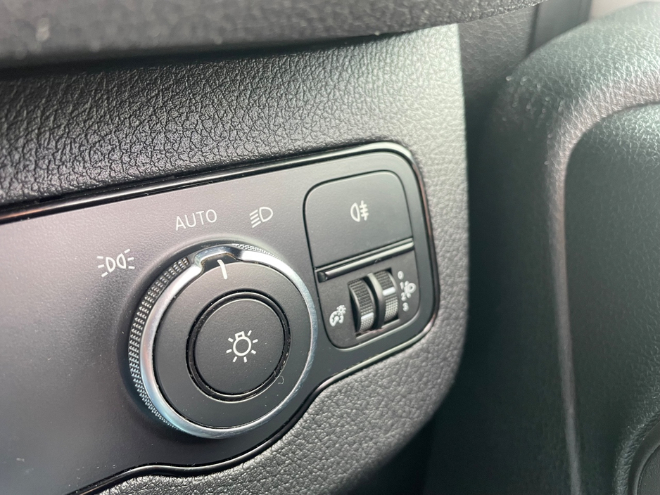 2021 Mercedes-Benz Sprinter 2.1L Diesel For Sale Images